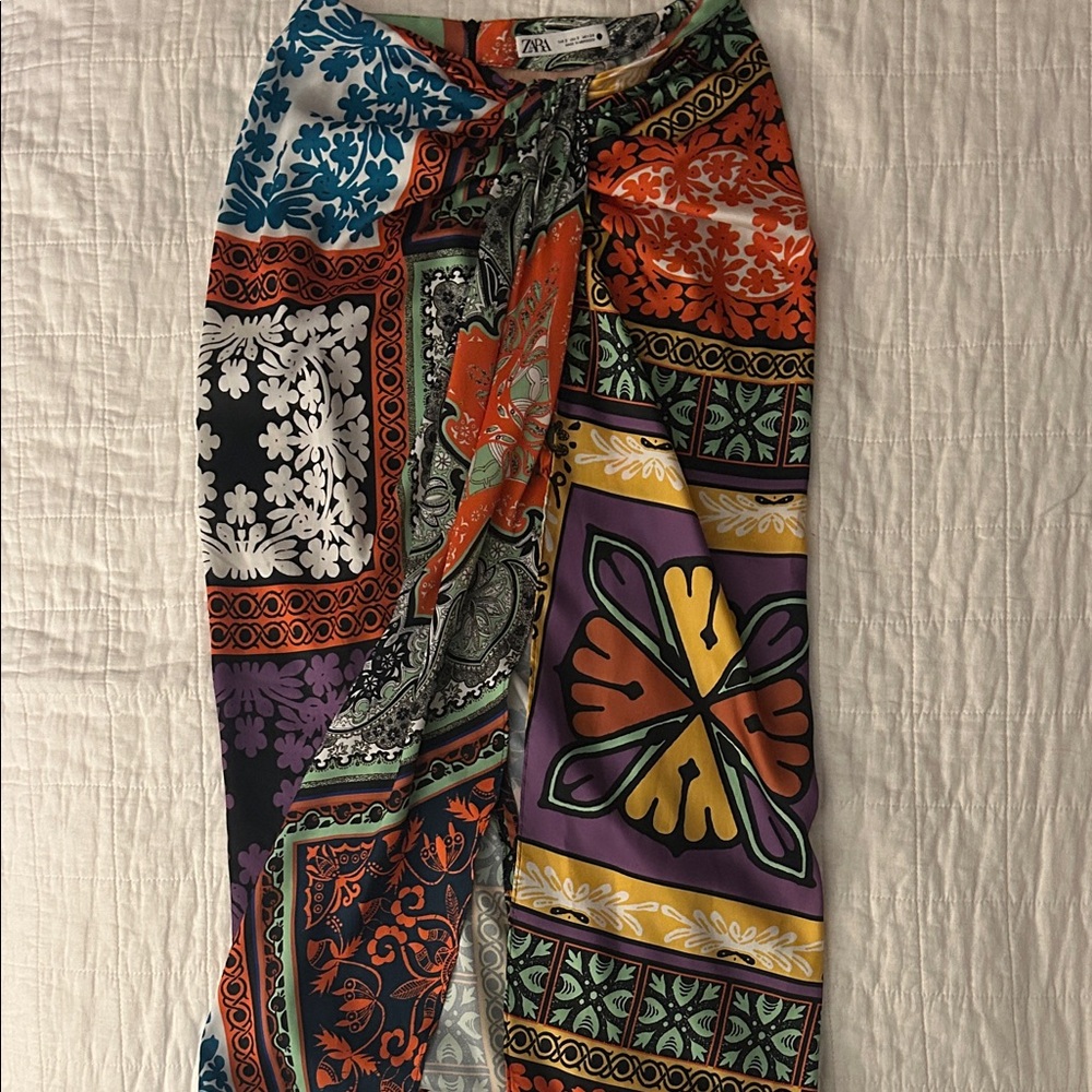 Zara Colorful Floral Pattern Skirt